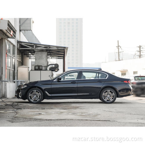 Best verkopende 2023 BMW5Series 530Li Toonaangevend luxe pakket Grote sedan benzinevoertuig 4 deuren 5 stoelen